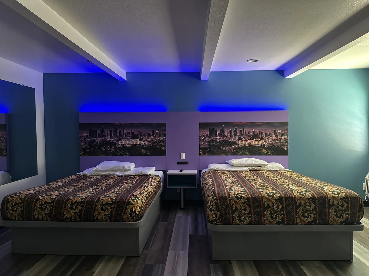 Room with 2 Queen Beds image at Fountain Inn Motel