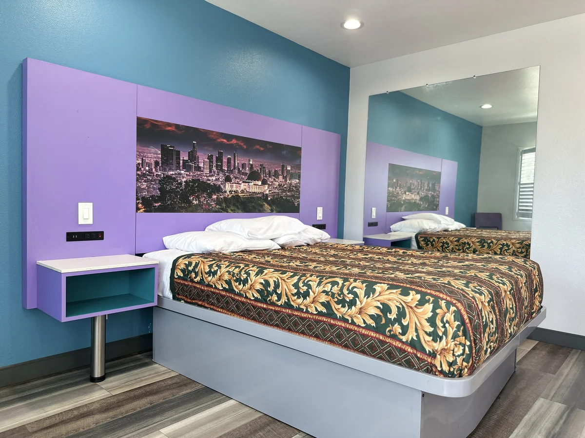 Standard Queen Room image at Fountain Inn Motel